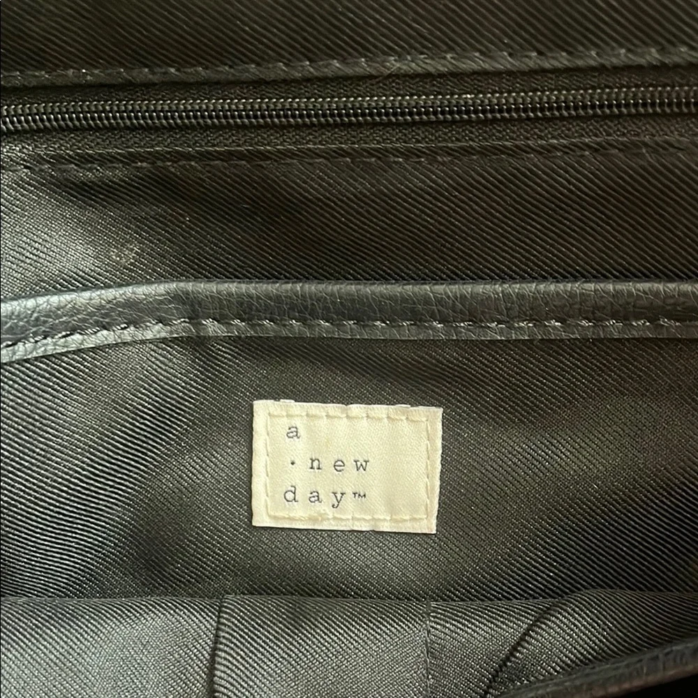 Black Synthetic Leather Backpack - Picture 3 of 5